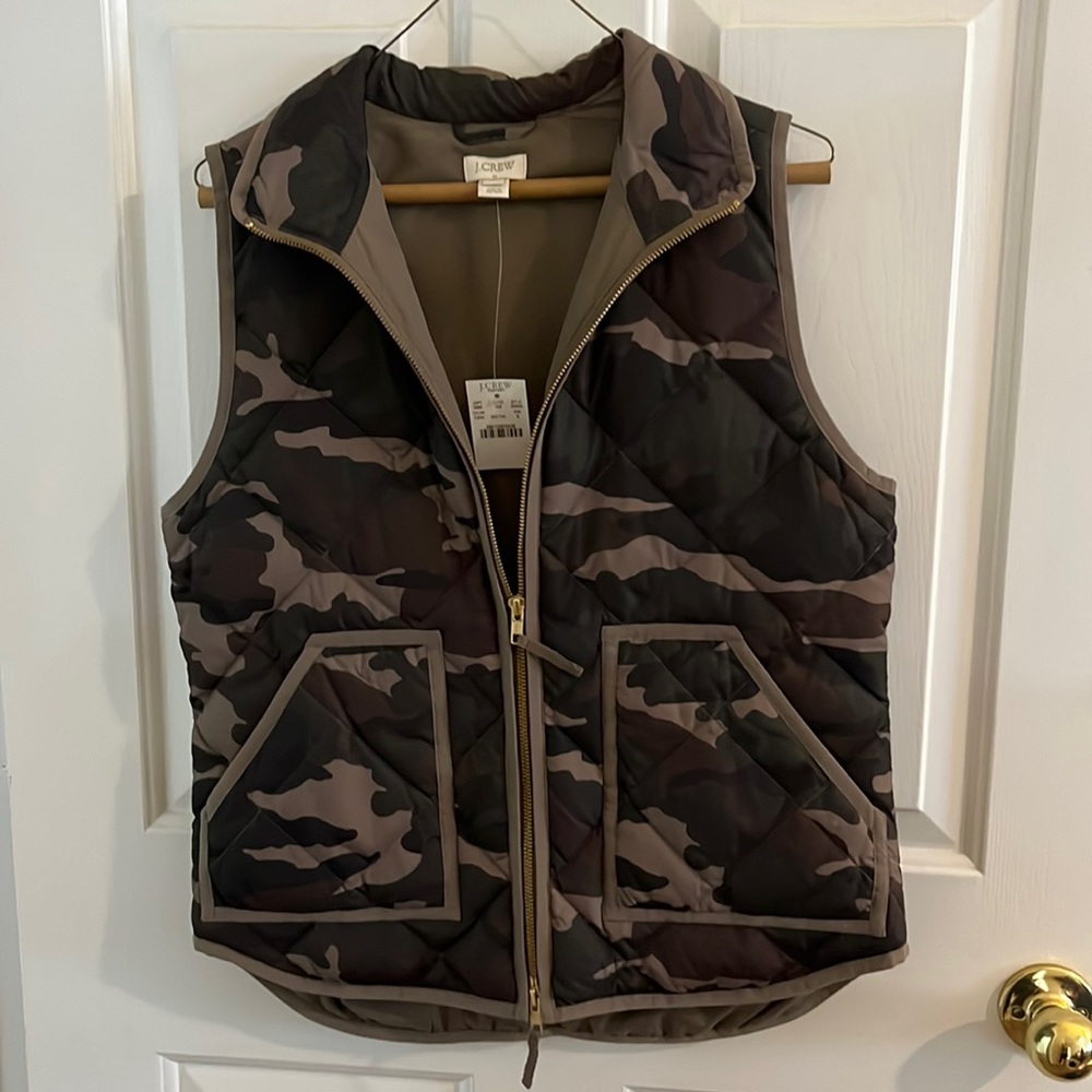 Jcrew quilted, Camo vest